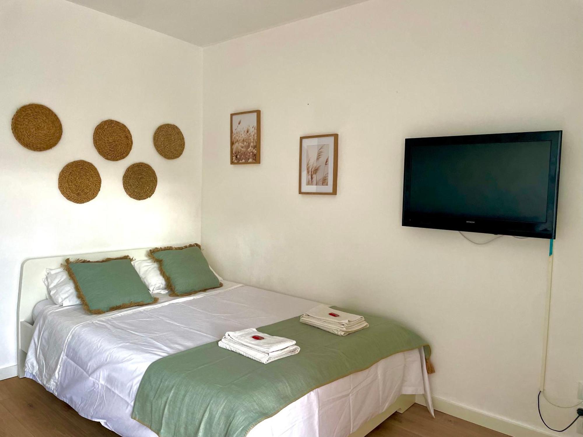Luxury Suites Sunset Beach ベナルマデナ エクステリア 写真