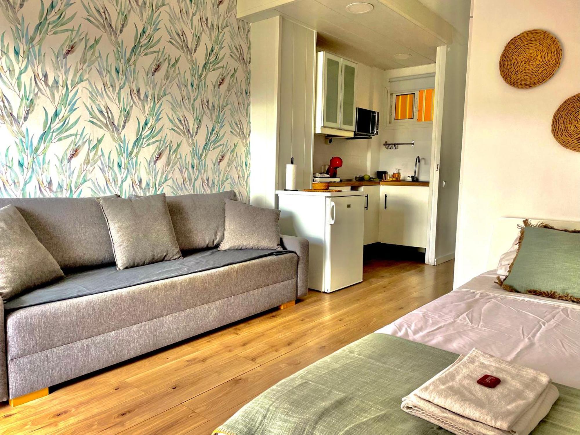 Luxury Suites Sunset Beach ベナルマデナ エクステリア 写真